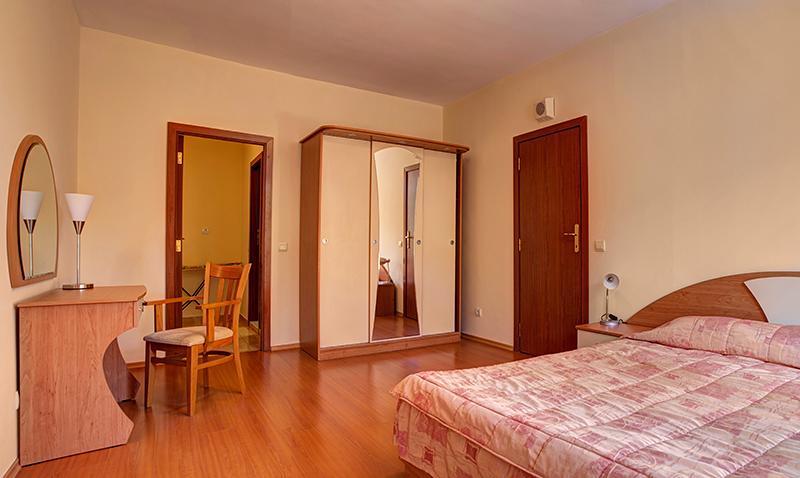 Flora Hotel - Apartments Borovets Exteriör bild